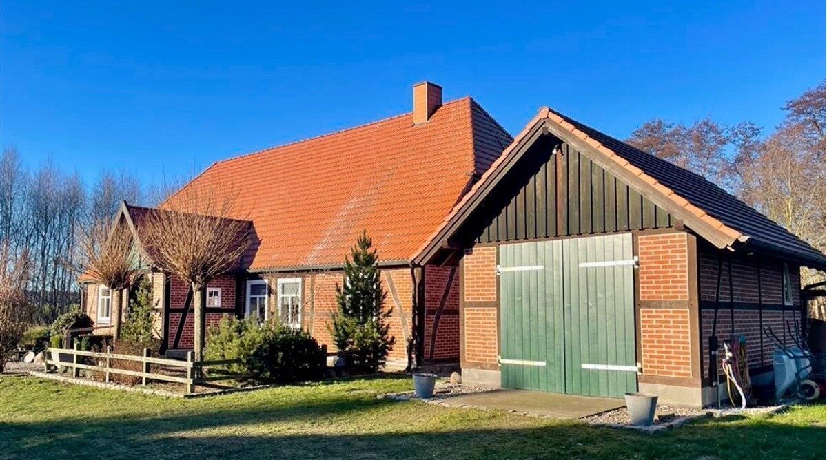 Дом с 4 спальнями в Gustrow, Германия № 183933