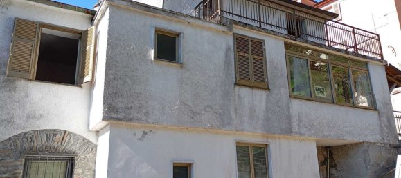7 rooms House in Tresana, Italy No. 287541 3