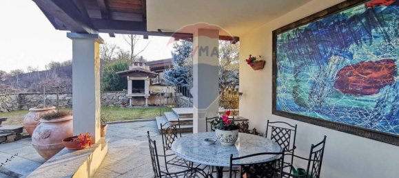 Villa de 4 dormitorios en Chiaverano, Italy No. 116138 35