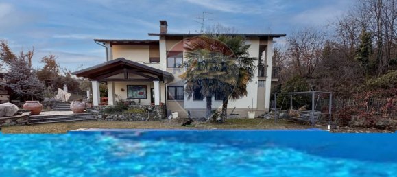 Villa de 4 dormitorios en Chiaverano, Italy No. 116138 2