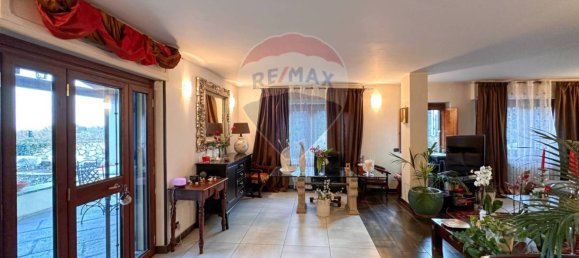 Villa de 4 dormitorios en Chiaverano, Italy No. 116138 8