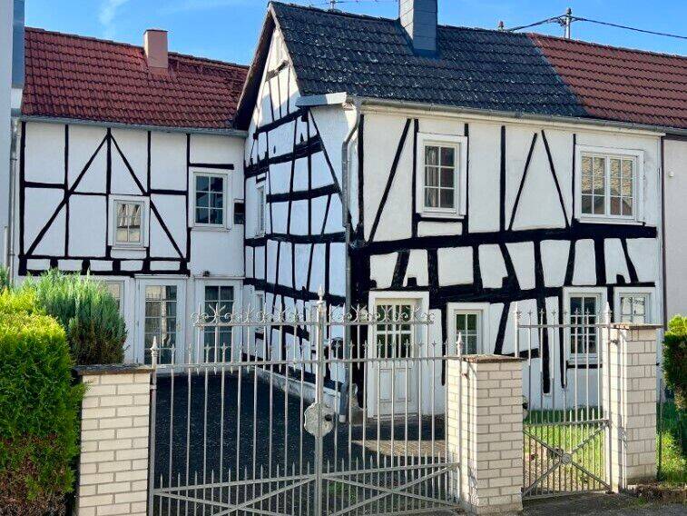 Таунхаус с 2 спальнями в Райнгау-Таунус, Германия № 210916