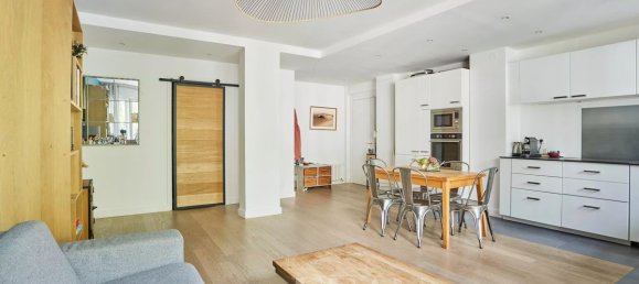2 bedrooms Apartment in Paris, France No. 187099 7