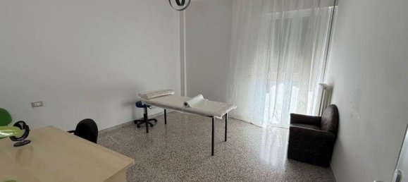 3-salle Appartement à Ostuni, Italy No. 309377 6