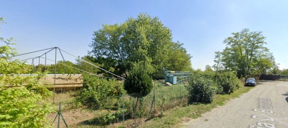 1000m² Land in Cassano Magnago, Italy No. 158695 2