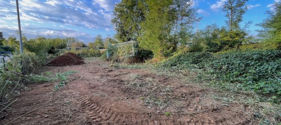 1000m² Land in Cassano Magnago, Italy No. 158695 11