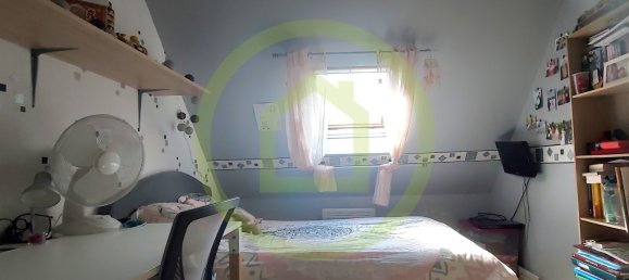 Casa de 3 dormitorios en Lagny, France No. 237280 11