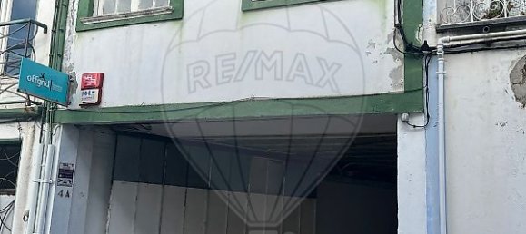 4 bedrooms House in Angra do Heroismo, Portugal No. 44826 2