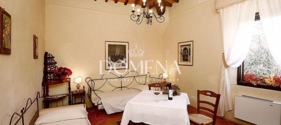 Casa de 20 divisões em Monteroni d'Arbia, Italy N.º 195917 32