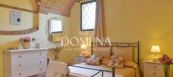 Casa de 20 divisões em Monteroni d'Arbia, Italy N.º 195917 24