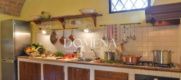 Casa de 20 divisões em Monteroni d'Arbia, Italy N.º 195917 20