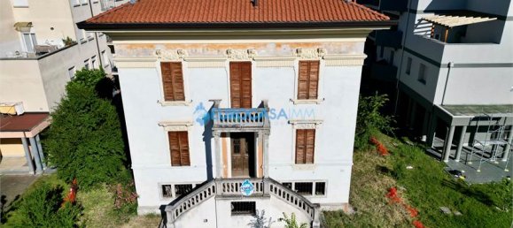 6 bedrooms House in Carpi, Italy No. 61243 36