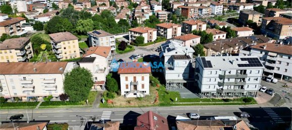 6 bedrooms House in Carpi, Italy No. 61243 38