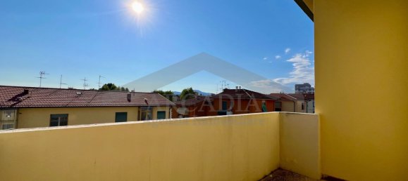 Apartamento de 4 divisões em Castelfranco di Sotto, Italy N.º 261087 14