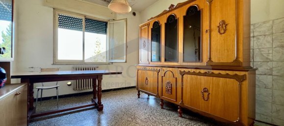 Apartamento de 4 divisões em Castelfranco di Sotto, Italy N.º 261087 7