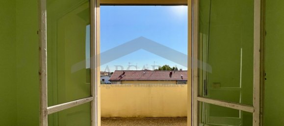 Apartamento de 4 divisões em Castelfranco di Sotto, Italy N.º 261087 12