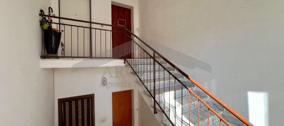 Apartamento de 4 divisões em Castelfranco di Sotto, Italy N.º 261087 4