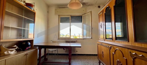 Apartamento de 4 divisões em Castelfranco di Sotto, Italy N.º 261087 8