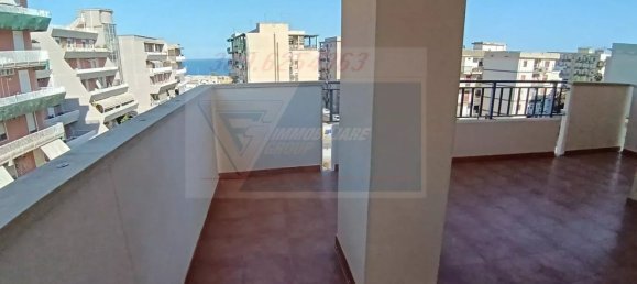 3 Schlafzimmer Wohnung in Syracuse, Italy, Nr. 323318 15