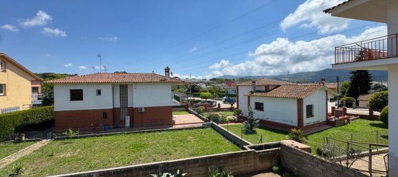 3 Schlafzimmer Haus in Llinars Del Valles, Spain, Nr. 149496 23