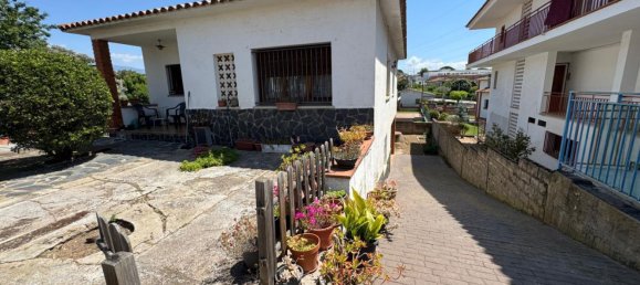 3 Schlafzimmer Haus in Llinars Del Valles, Spain, Nr. 149496 21