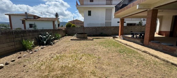 3 Schlafzimmer Haus in Llinars Del Valles, Spain, Nr. 149496 5