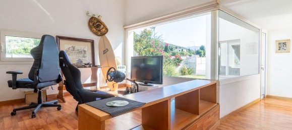 4 bedrooms Villa in Bunyola, Spain No. 176886 5