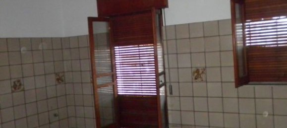 Здание 700м² в Патерно, Италия № 261197 9