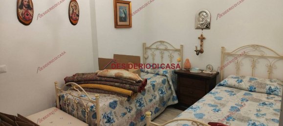 2 bedrooms Apartment in Palermo, Italy No. 103535 10