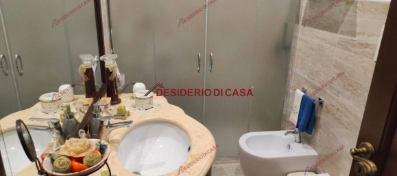 2 bedrooms Apartment in Palermo, Italy No. 103535 12