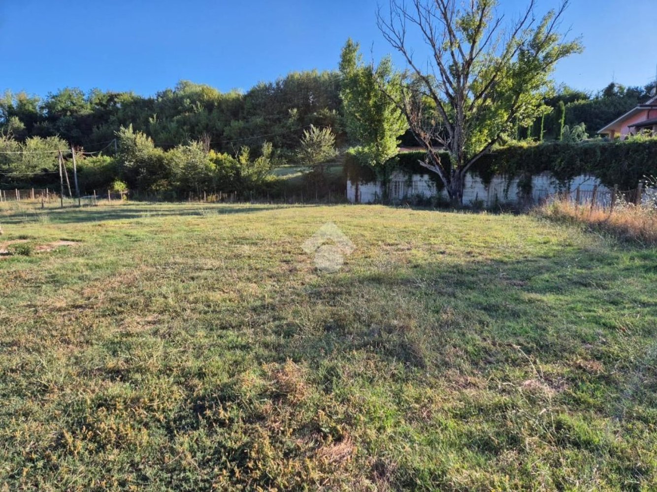 Земельный участок 3650м² в Сеньи, Италия № 301156