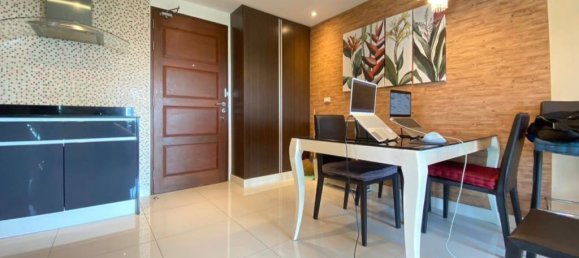 Condominio de 2 dormitorios en Bang Lamung, Thailand No. 73983 4
