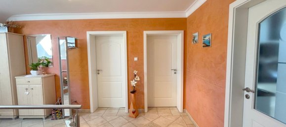 5 chambres Maison de ville à Trier-Saarburg, Germany No. 232118 8