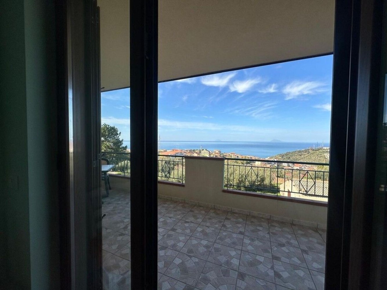 2 rooms Penthouse in Capo d'Orlando, Italy No. 147356