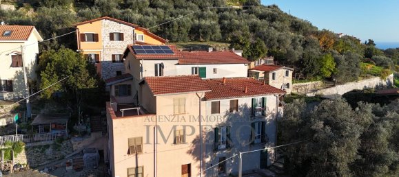 4 rooms House in Ventimiglia, Italy No. 77244 27