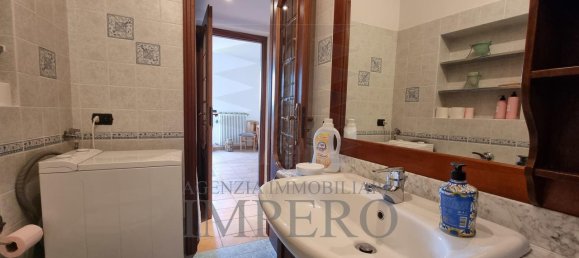 4 rooms House in Ventimiglia, Italy No. 77244 19