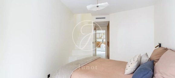 Dúplex de 3 dormitorios en Paris, France No. 151823 9