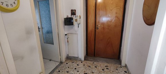 5 bedrooms Apartment in San Sebastiano al Vesuvio, Italy No. 327733 4