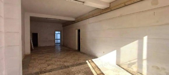 Villa de 5 habitaciónes en Castrignano del Capo, Italy No. 7033 41