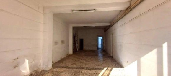 Villa de 5 habitaciónes en Castrignano del Capo, Italy No. 7033 40