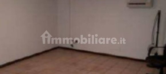 Офис с 5 комнатами в Дезенцано дель Гарда, Италия № 308302 5