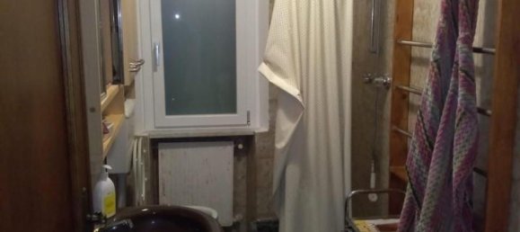 8 rooms House in Carrara, Italy No. 86860 15