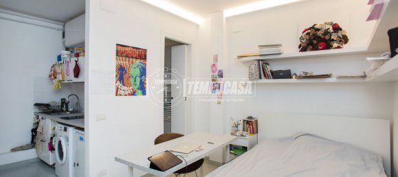 Apartamento de 1 dormitorio en Milan, Italy No. 312591 2