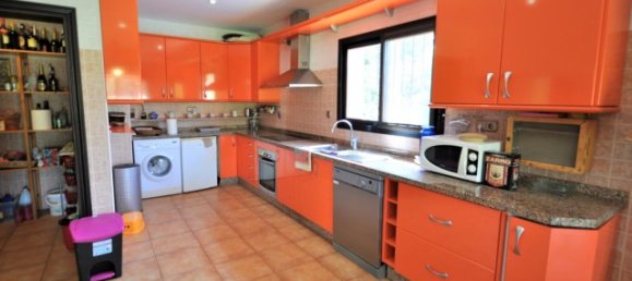 4 bedrooms House in Casares, Spain No. 38728 17