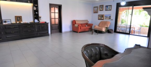 4 bedrooms House in Casares, Spain No. 38728 16