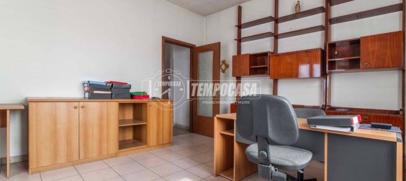 Apartamento T2 em Limbiate, Italy N.º 283352 4