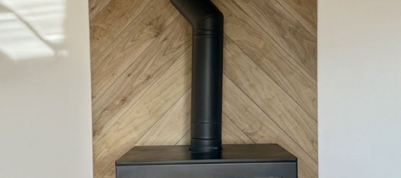 Casa de 4 dormitorios en Le Breuil, France No. 327581 6