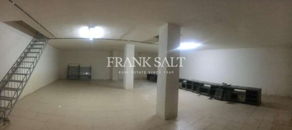 Laden in Victoria, Malta 62m², Nr. 11972 4
