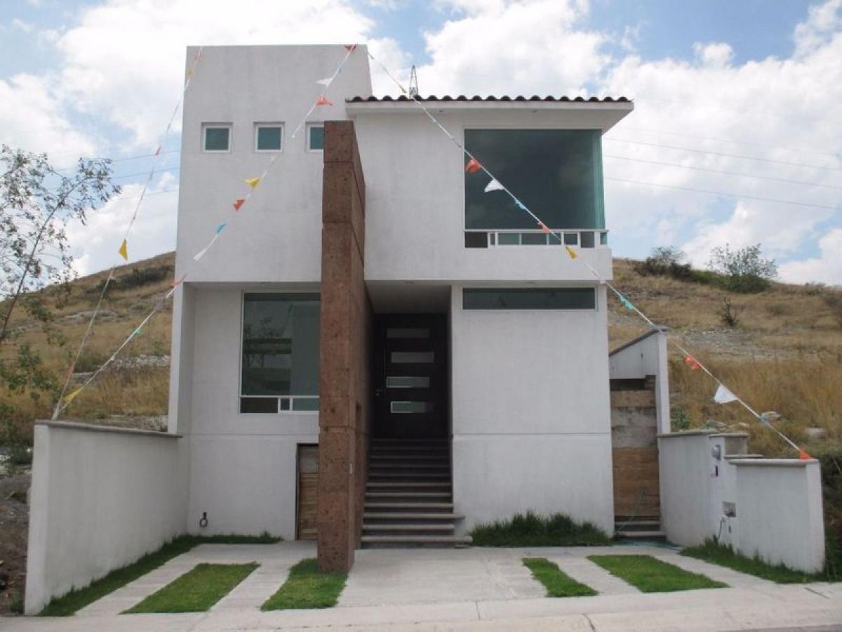 3 bedrooms House in Queretaro, Mexico No. 173941