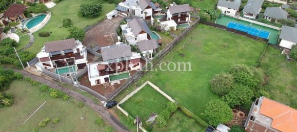 Terrain à South Kuta, Indonesia 2400m² No. 4180 4